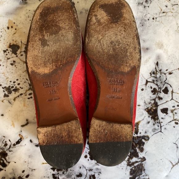 Prada women’s red and tan loafers 7.5 - Picture 4 of 6